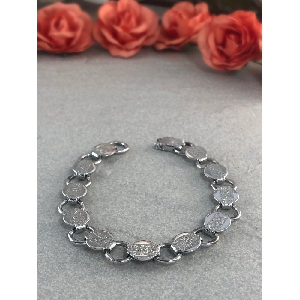 Vintage silver tone SARAH COVENTRY bracelet